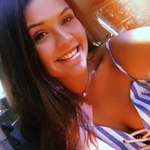 Meet your Posher, Hope